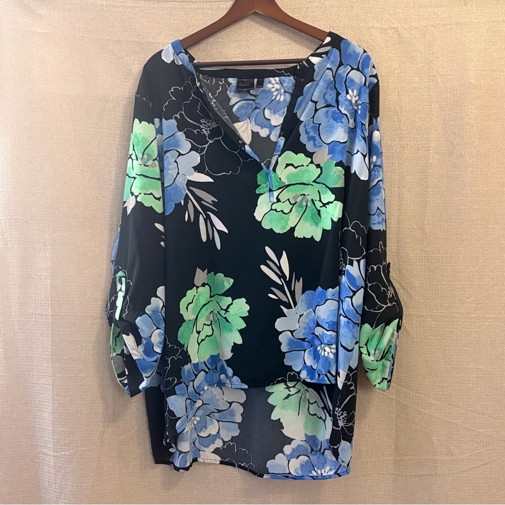 Rafaella Black and Blue Floral Tunic 2X Womens Boho Feminine Flowy
